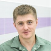 Моисеев Олег Николаевич, имплантолог