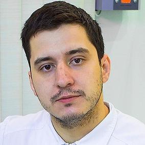 Войтов Александр Анатольевич, стоматолог-терапевт