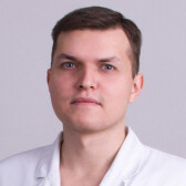 Петров Кирилл Анатольевич, невролог