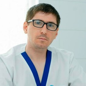 Ханвердиев Рустам Абдулмажидович, хирург