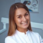 Самохвал (Мельникова) Екатерина Петровна, стоматолог-терапевт