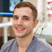 Фролов Михаил Николаевич, стоматологический гигиенист
