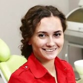Плотникова Жанна Викторовна, стоматолог-хирург