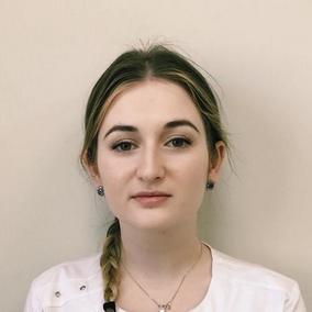 Хлебникова Алена Олеговна, стоматологический гигиенист