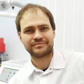 Харченко Дмитрий Сергеевич, стоматолог-ортопед