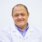 Безнов Юрий Анатольевич, дерматовенеролог