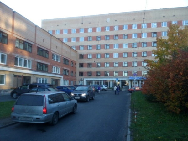 Поликлиника №4 на Нойбранденбургской