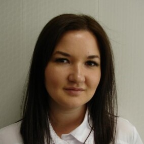 Каменева Виктория Валерьевна, стоматолог-терапевт