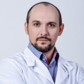 Перегинец Олег Васильевич, хирург