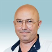 Олин Вячеслав Владимирович, офтальмолог