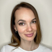 Осадчая Елена Владимировна, стоматолог-терапевт