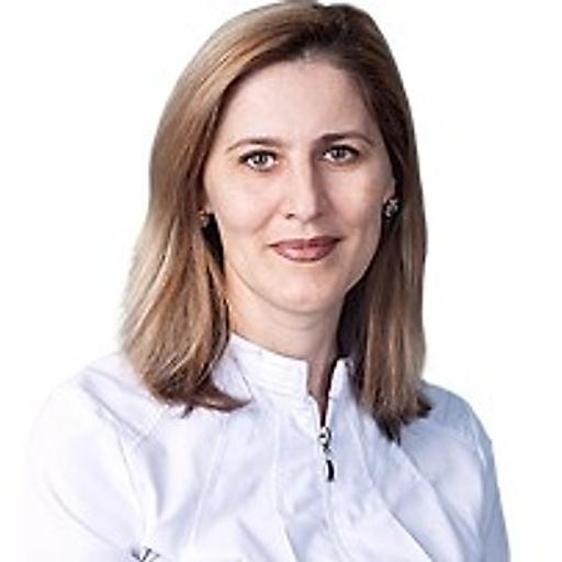 Людмила ивановна таганрог. Зубной врач таганрог. Стоматология таганрог зародова. Олег супрун. Зубной врач таганрог.