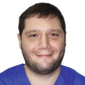Сафаров Артем Григорьевич, стоматолог-хирург