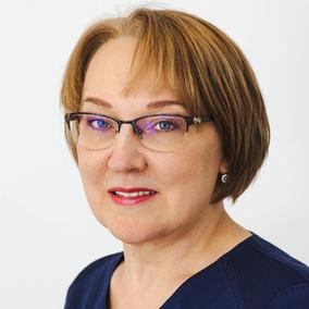 Бернацкая Елена Александровна, стоматолог-терапевт
