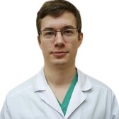 Лаптев Данил Андреевич, офтальмолог-хирург