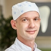 Иванов Александр Владимирович, стоматолог-терапевт