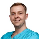 Сенюк Артем Васильевич, хирург