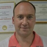 Белов Игорь Артурович, стоматолог-терапевт