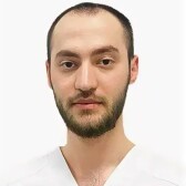 Ахмадов Ислам Ваалитович, стоматолог-хирург